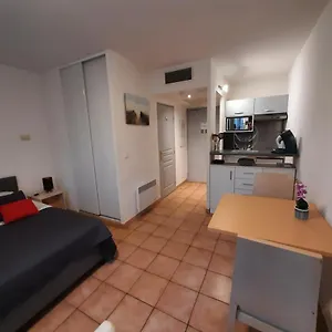 https://hotel-albatros-mouans-sartoux.fr-provencehotel.com